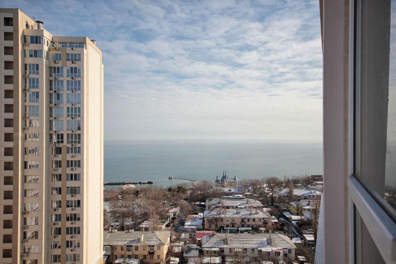 Шикарные Апартаменты У Моря!!! Odessa Esterno foto